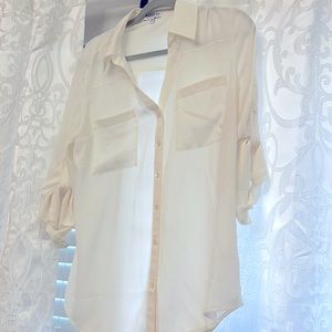 White express blouse, elbow length